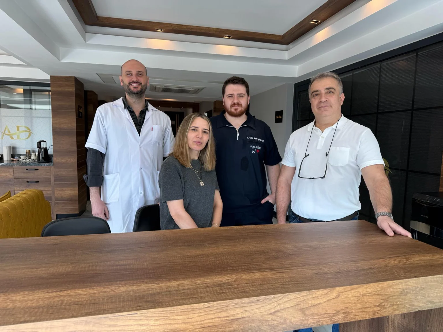 Здание клиники Alanya Dental Place